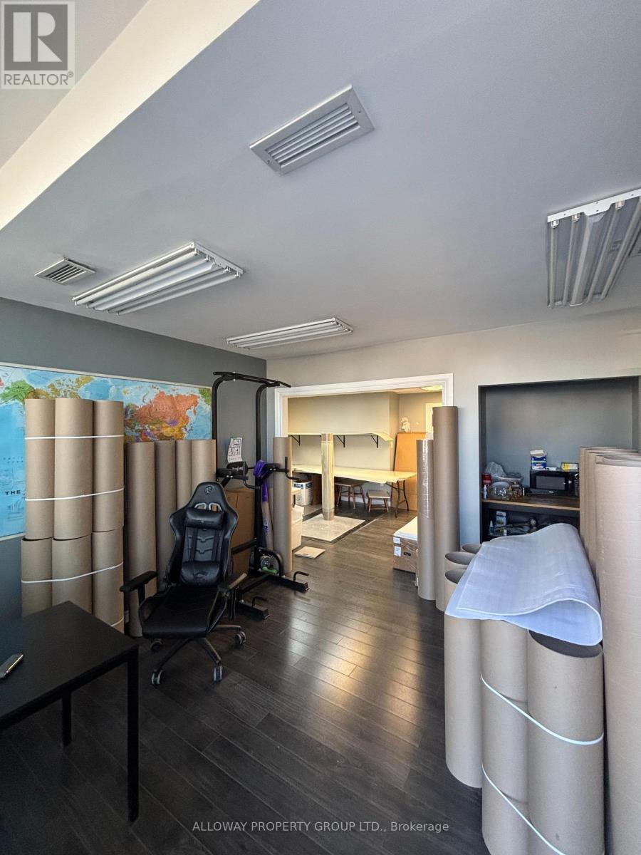 5 - 1260 Journey'S End Circle, Newmarket, ON