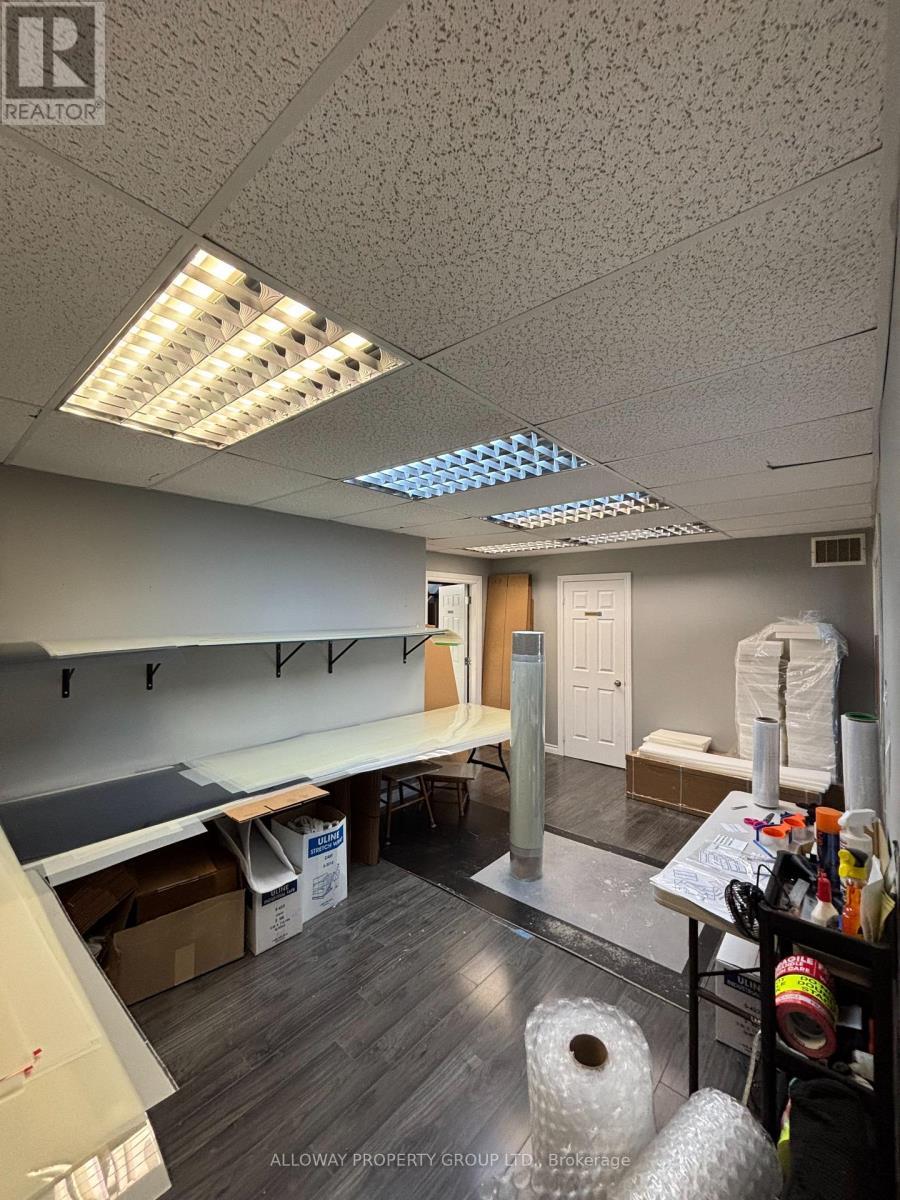 5 - 1260 Journey'S End Circle, Newmarket, ON