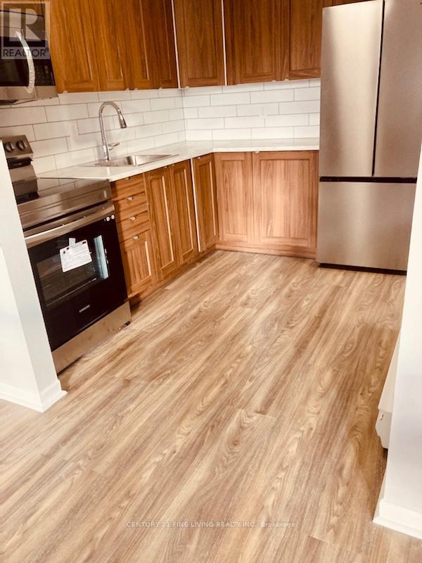 1 - 19 Church Street N, New Tecumseth, ON - Indoor Photo Showing Kitchen