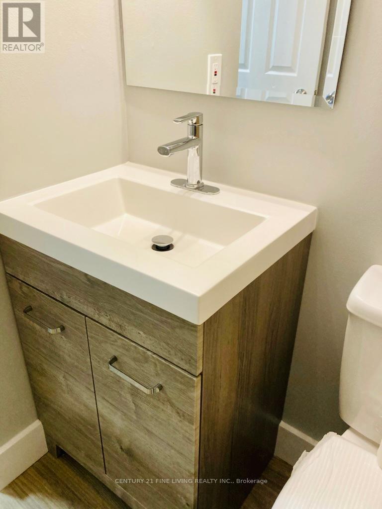 1 - 19 Church Street N, New Tecumseth, ON - Indoor Photo Showing Bathroom