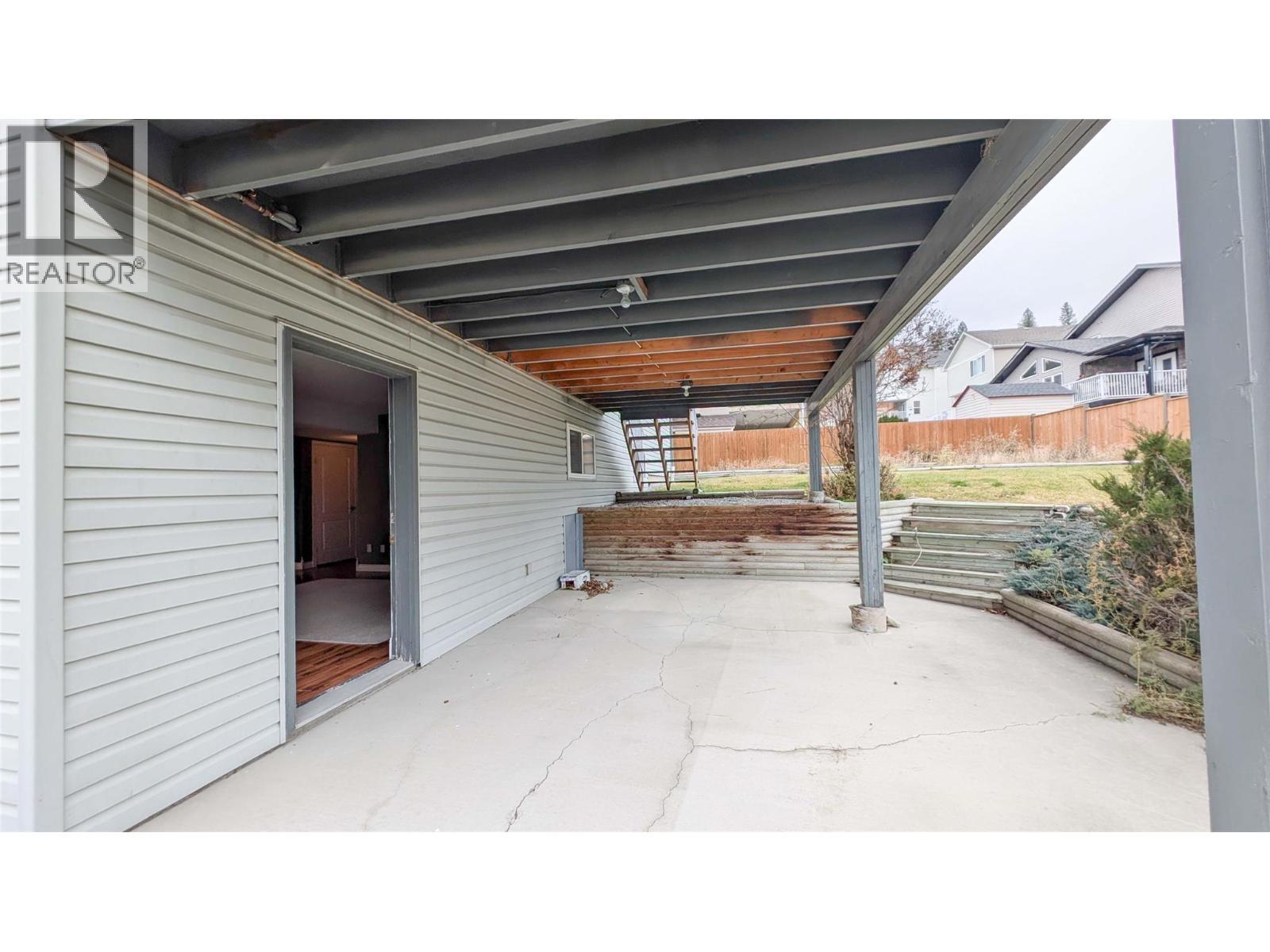 3301 Mt Fisher N Drive, Cranbrook, BC - Outdoor With Exterior