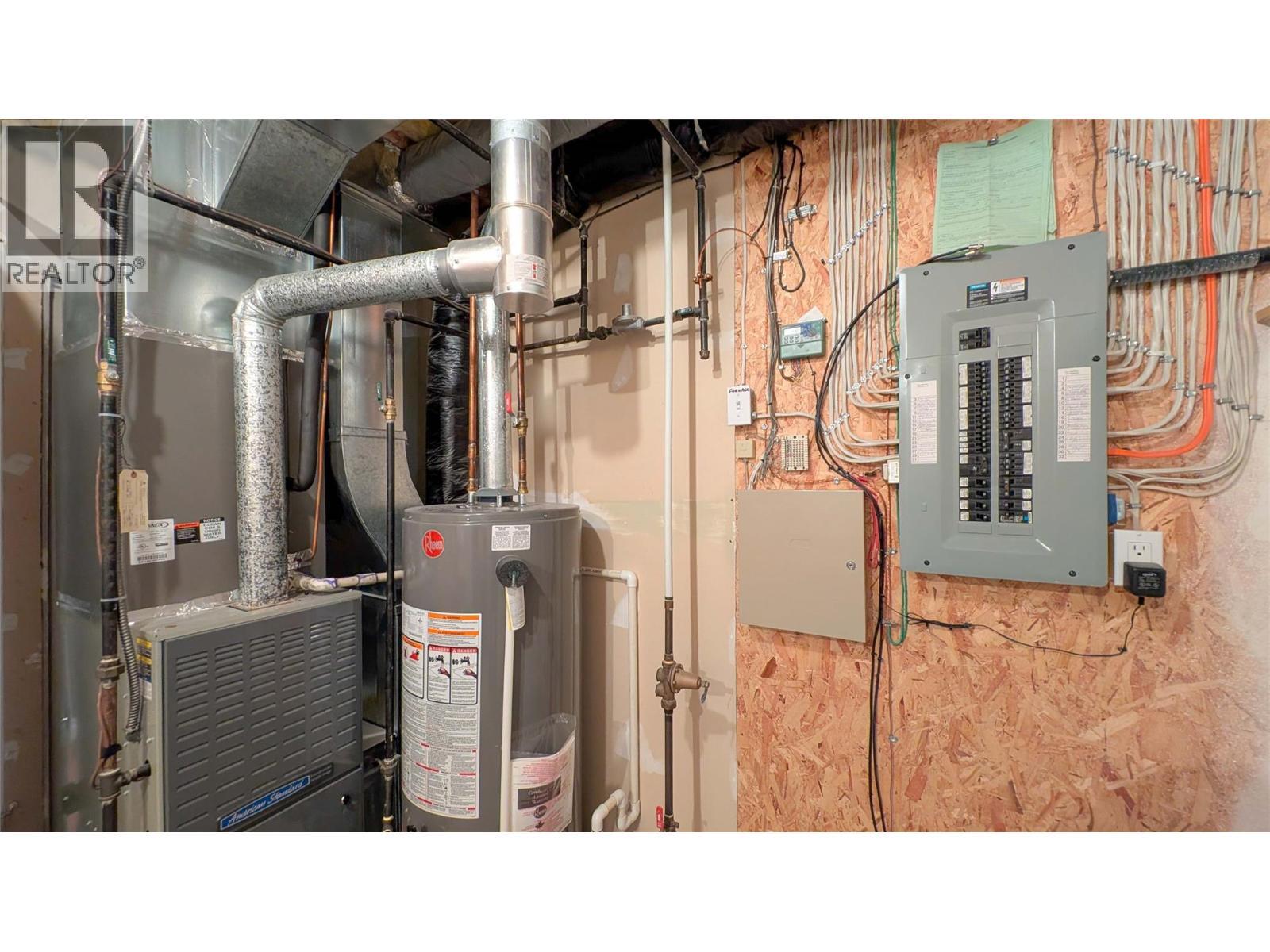 3301 Mt Fisher N Drive, Cranbrook, BC - Indoor Photo Showing Basement