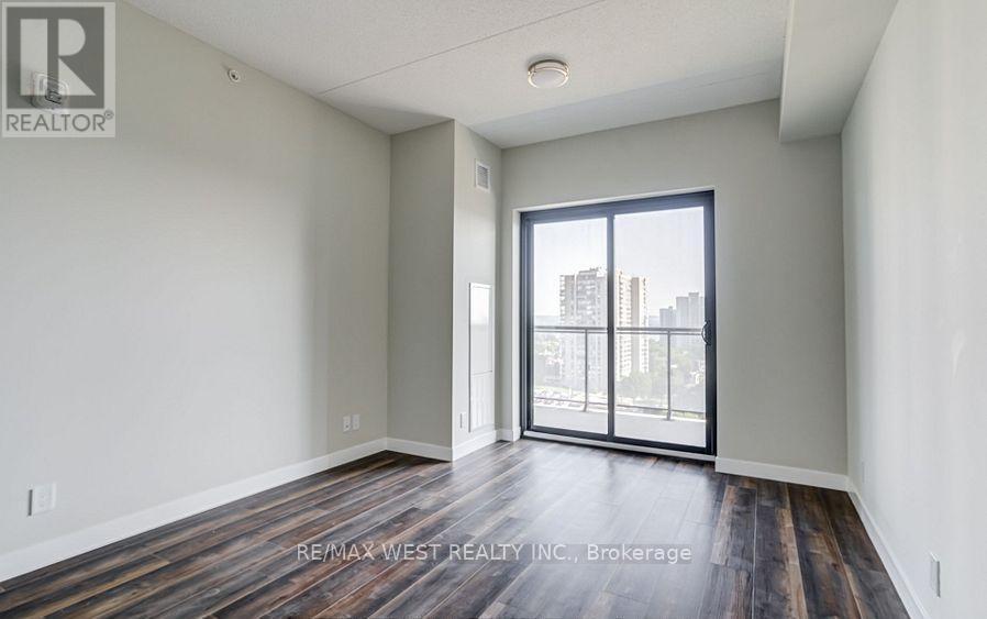 908 - 15 Queen Street S, Hamilton, ON - Indoor Photo Showing Other Room