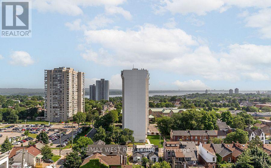 908 - 15 Queen Street S, Hamilton, ON - Outdoor With View