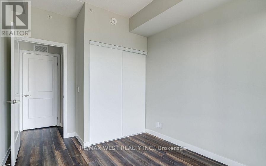 908 - 15 Queen Street S, Hamilton, ON - Indoor Photo Showing Other Room