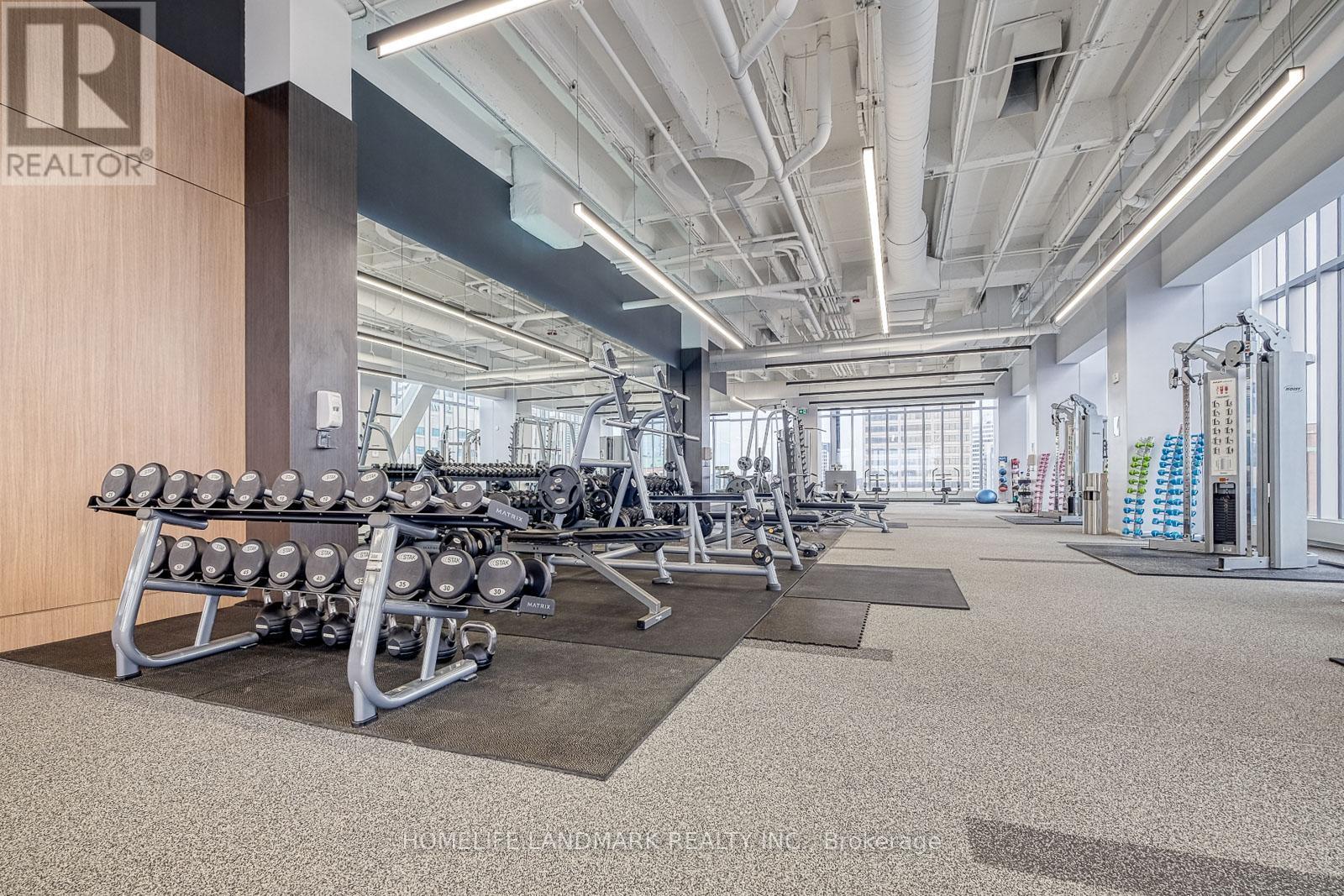 3302 - 488 University Avenue, Toronto, ON - Indoor