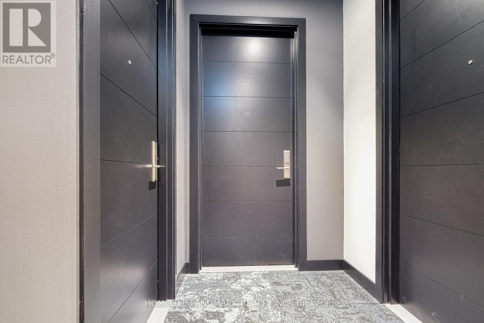 3302 - 488 University Avenue, Toronto, ON - Indoor Photo Showing Other Room