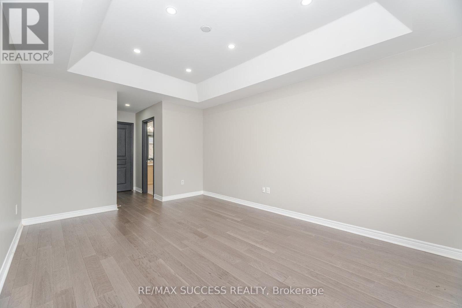 3056 Doyle Street, Mississauga, ON - Indoor Photo Showing Other Room