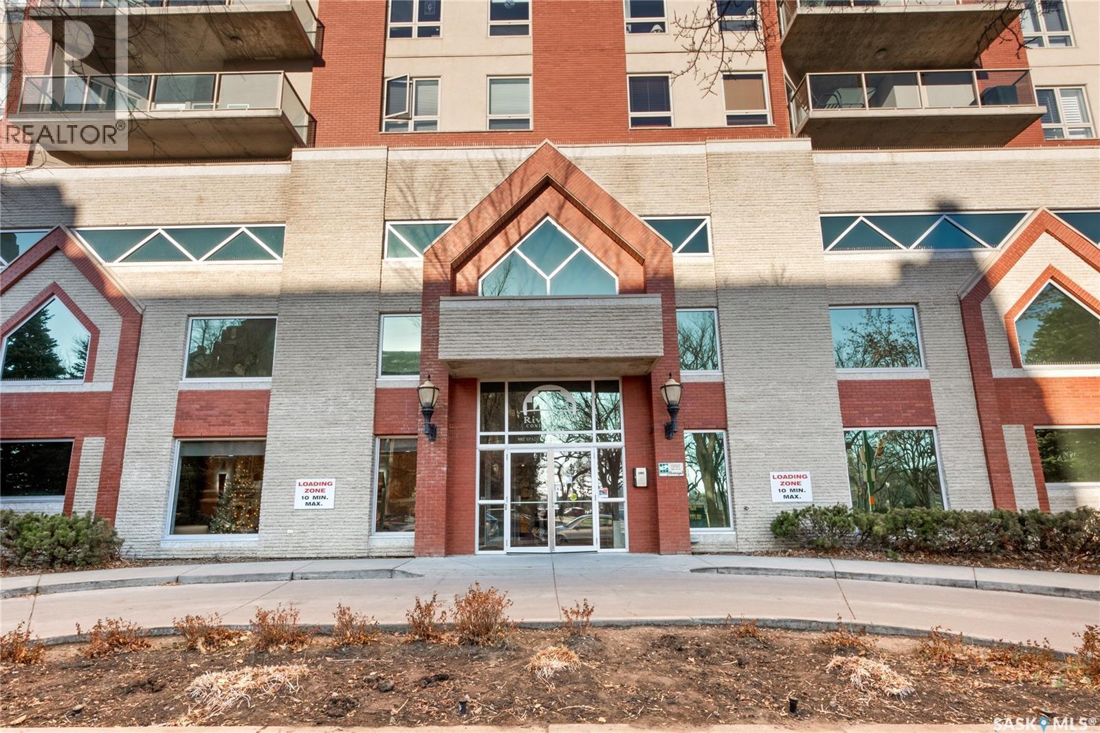 402 902 Spadina Crescent E, Saskatoon, SK - Outdoor With Facade