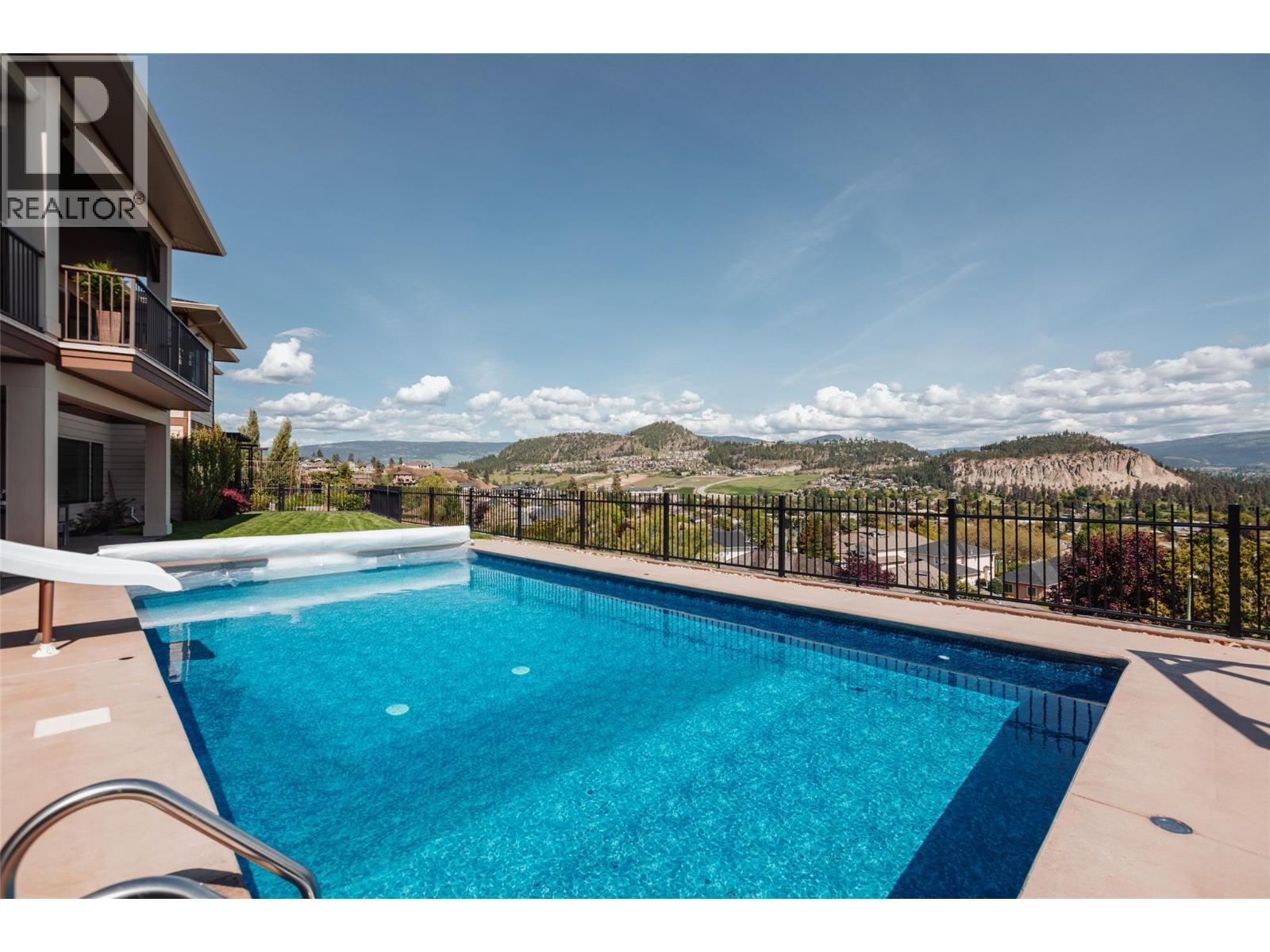 747 Traditions Crescent, Kelowna, BC - Outdoor With In Ground Pool With Backyard