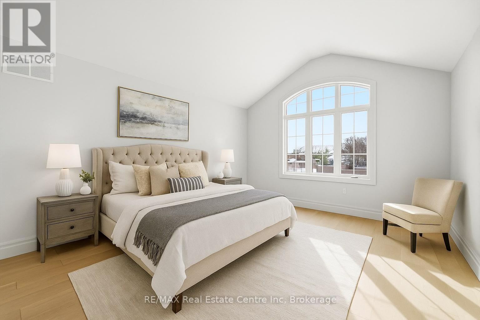 Photo has been virtually staged - 5 Prato Verde Lane, Hamilton (Rockton), ON - Indoor Photo Showing Bedroom