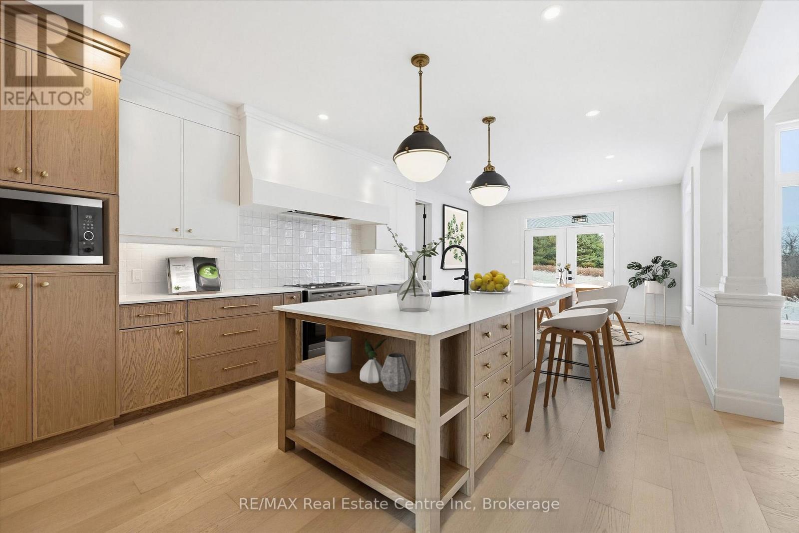 Photo has been virtually staged - 5 Prato Verde Lane, Hamilton (Rockton), ON - Indoor Photo Showing Kitchen With Upgraded Kitchen