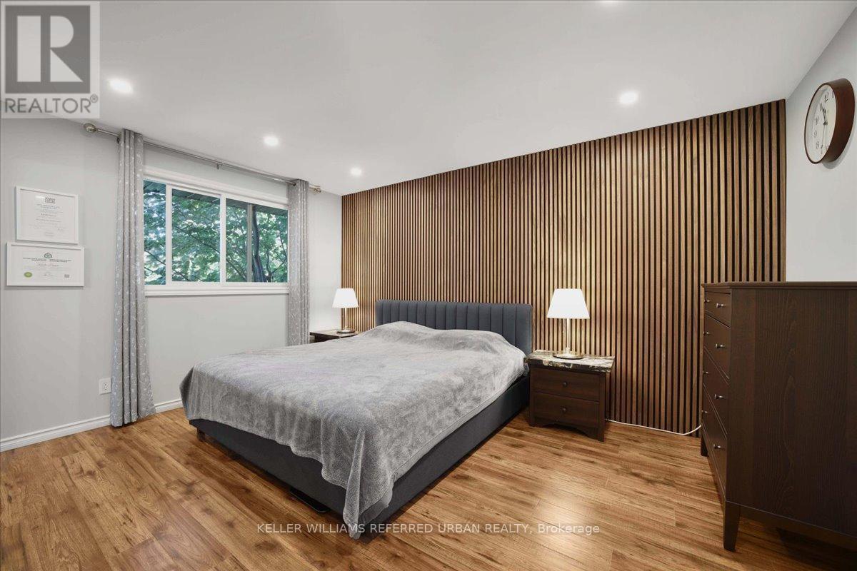 72 Cindy Drive, St. Catharines, ON - Indoor Photo Showing Bedroom