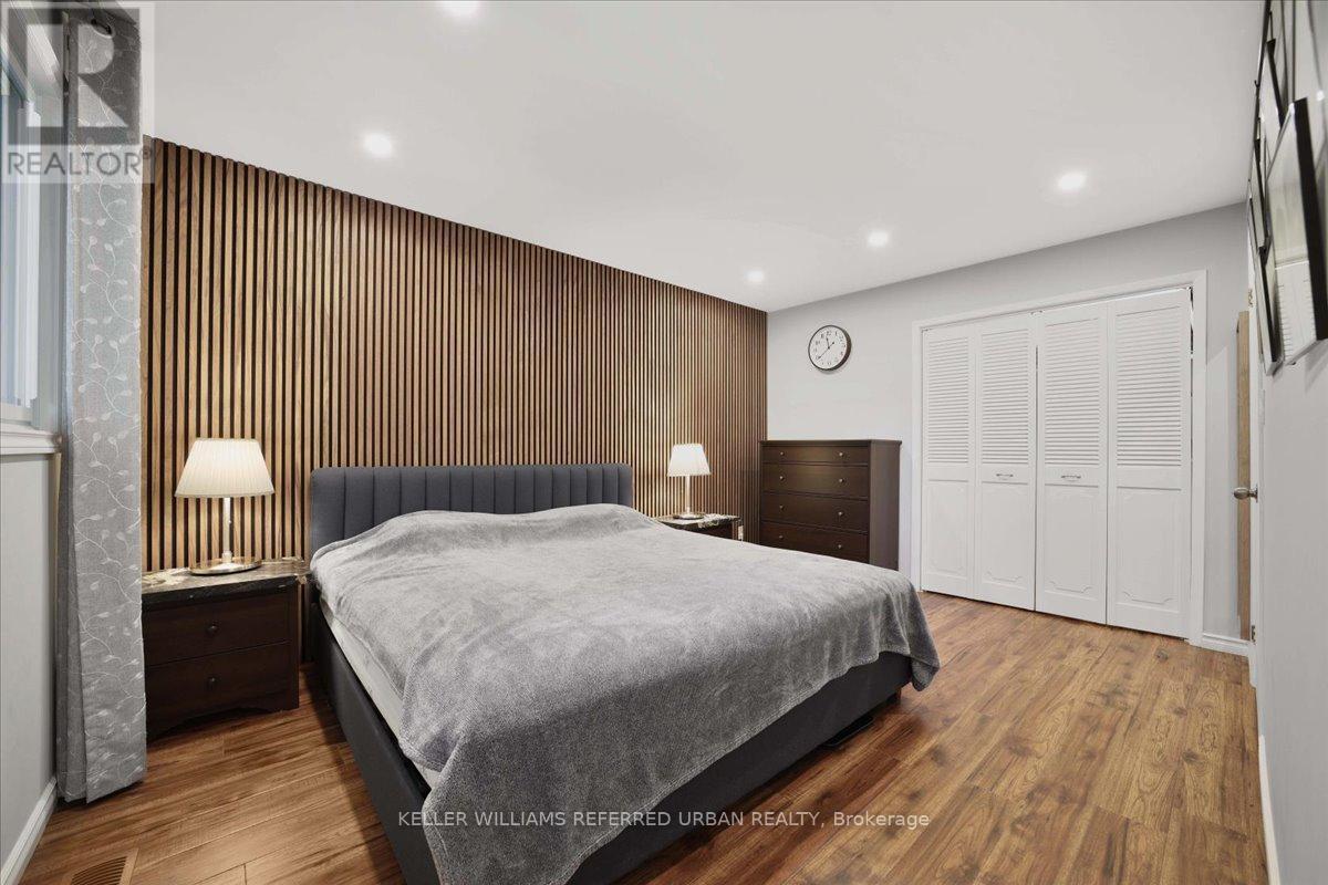 72 Cindy Drive, St. Catharines, ON - Indoor Photo Showing Bedroom