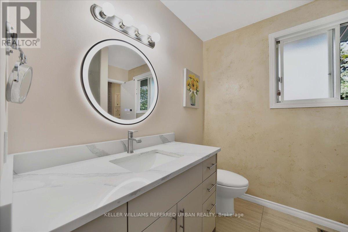 72 Cindy Drive, St. Catharines, ON - Indoor Photo Showing Bathroom