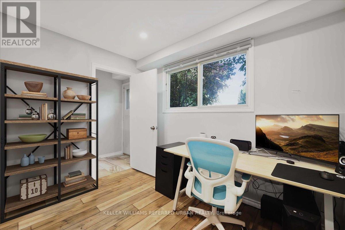 72 Cindy Drive, St. Catharines, ON - Indoor Photo Showing Office