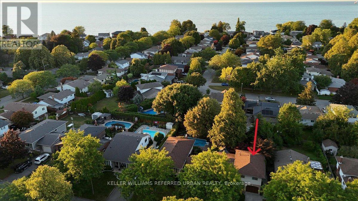 72 Cindy Drive, St. Catharines, ON - Outdoor With Body Of Water With View
