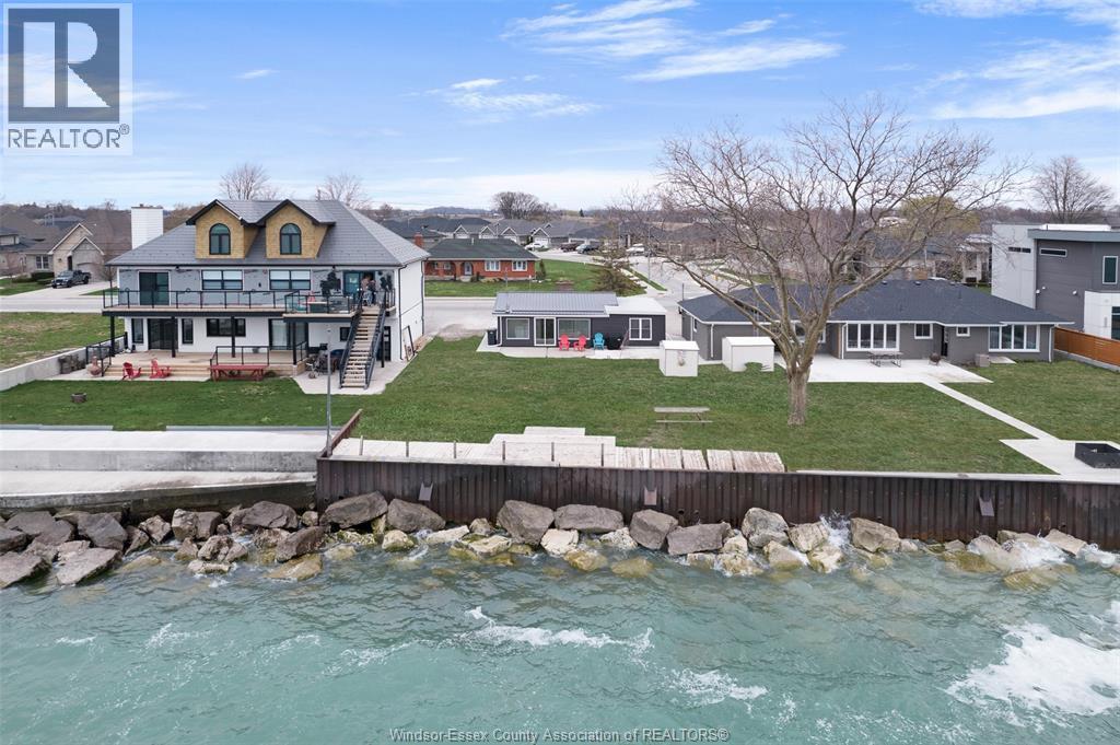 206 Robson ..., Leamington, ON - Outdoor With Body Of Water