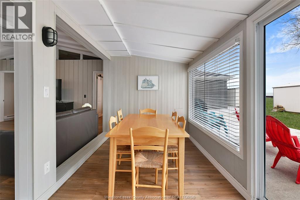 206 Robson ..., Leamington, ON - Indoor