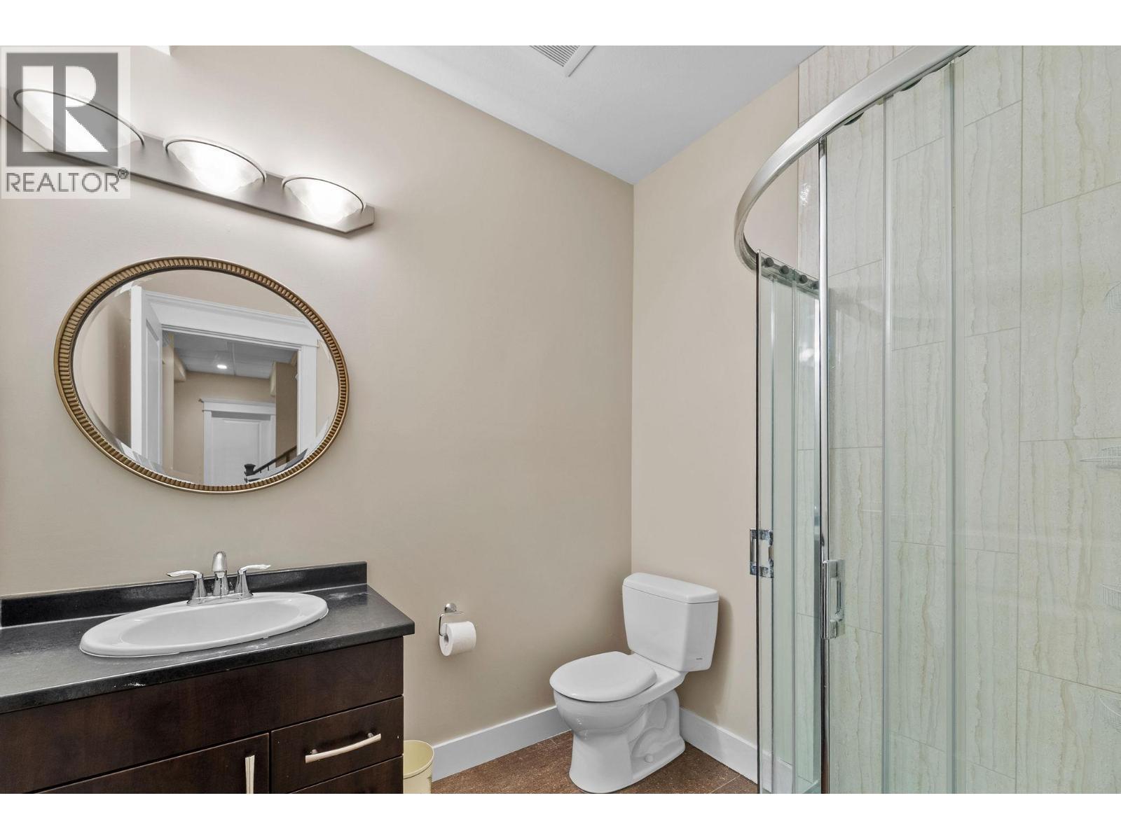 1430 Kechika Court, Kamloops, BC - Indoor Photo Showing Bathroom