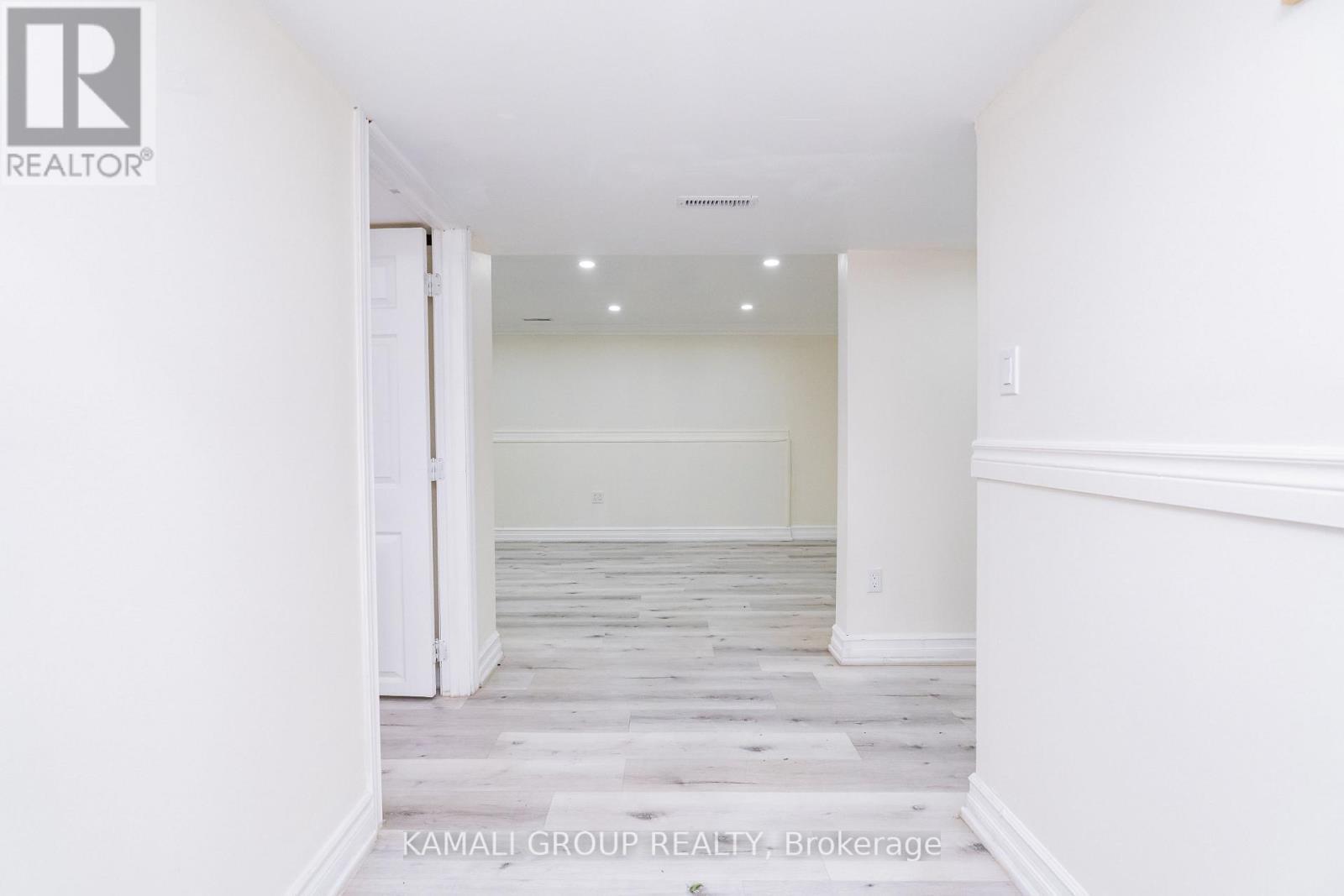 Foyer - Bsmt - 315 Bunting Road, St. Catharines, ON - Photo Showing Other Room