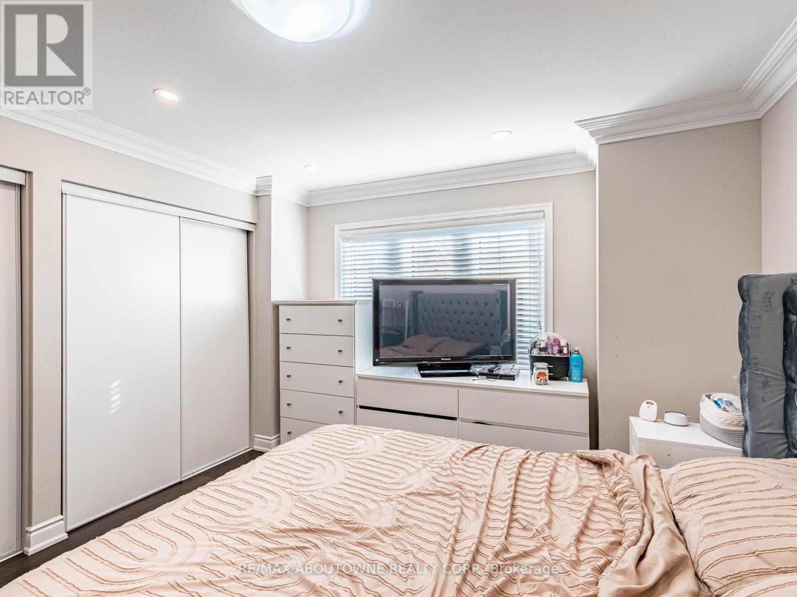 29 - 6020 Derry Road, Milton, ON - Indoor Photo Showing Bedroom