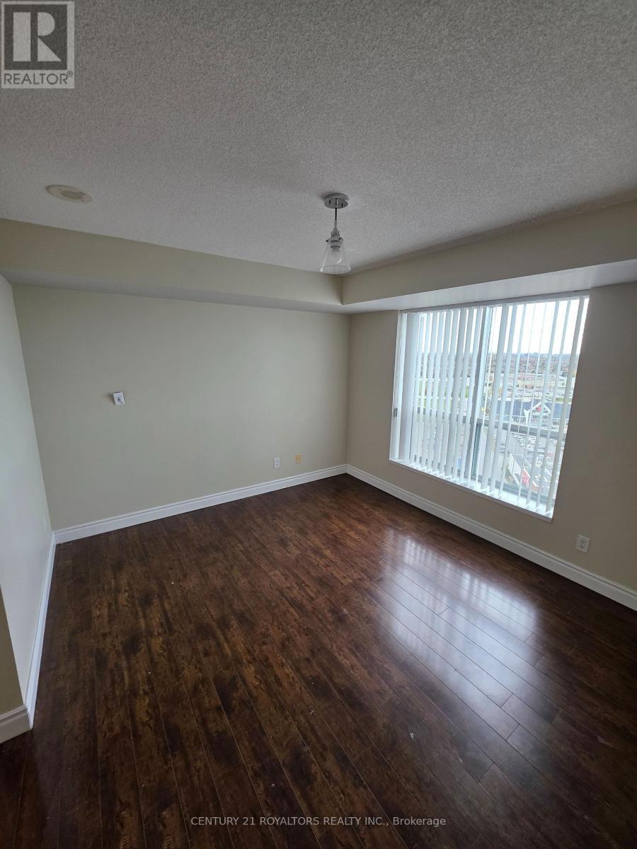 4889 Kimbermount Avenue, Mississauga, ON - Indoor Photo Showing Other Room
