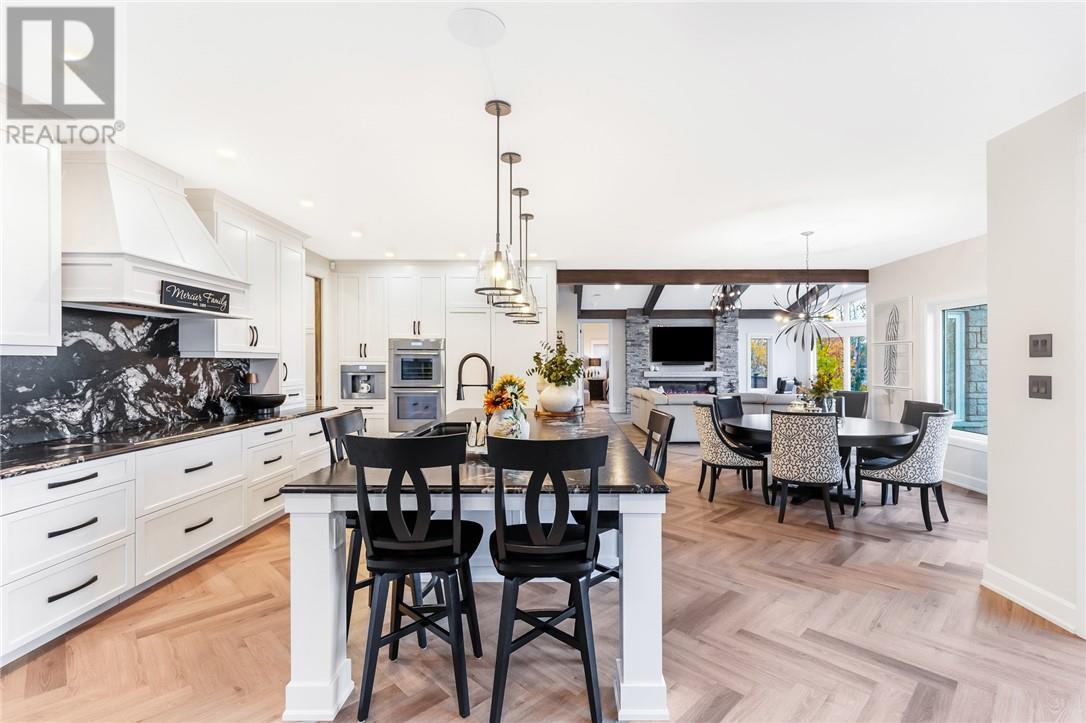 20 Breezehill Road, Skead, ON - Indoor