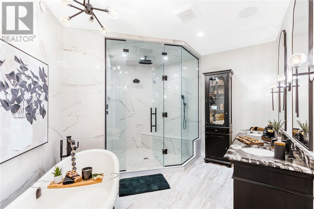 20 Breezehill Road, Skead, ON - Indoor Photo Showing Bathroom