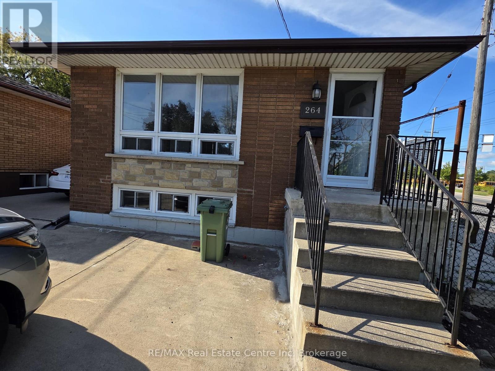 264 Vansitmart Avenue, Hamilton (Mcquesten), ON - Outdoor