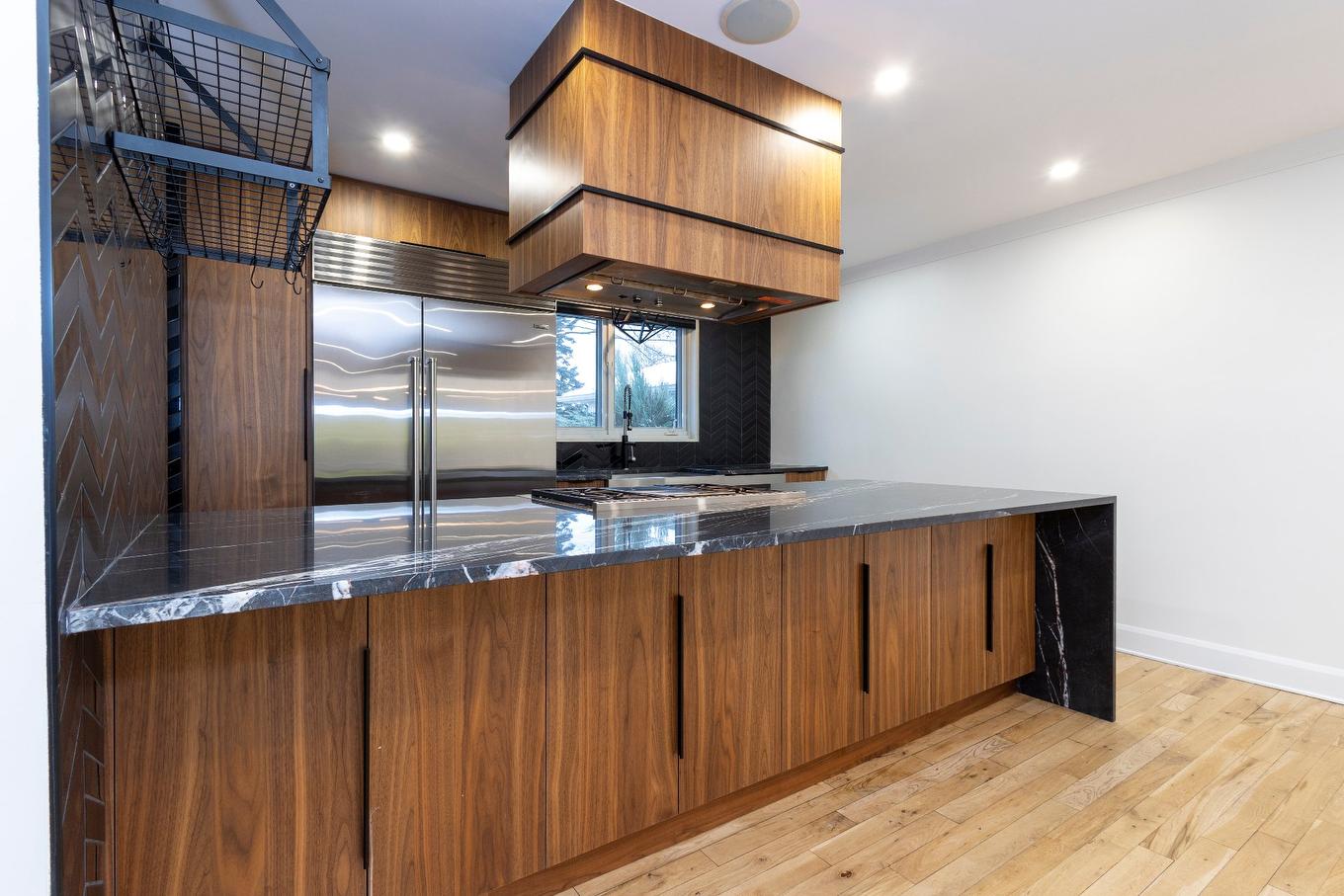 Cuisine - 3128 Rue Girouard, Laval (Fabreville), QC - Indoor