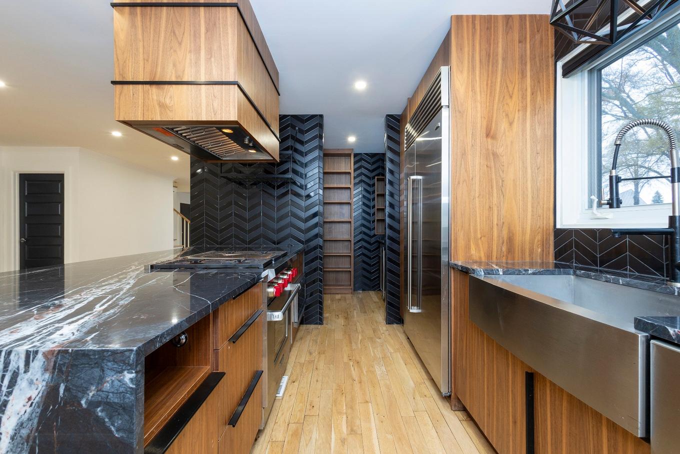 Cuisine - 3128 Rue Girouard, Laval (Fabreville), QC - Indoor Photo Showing Kitchen