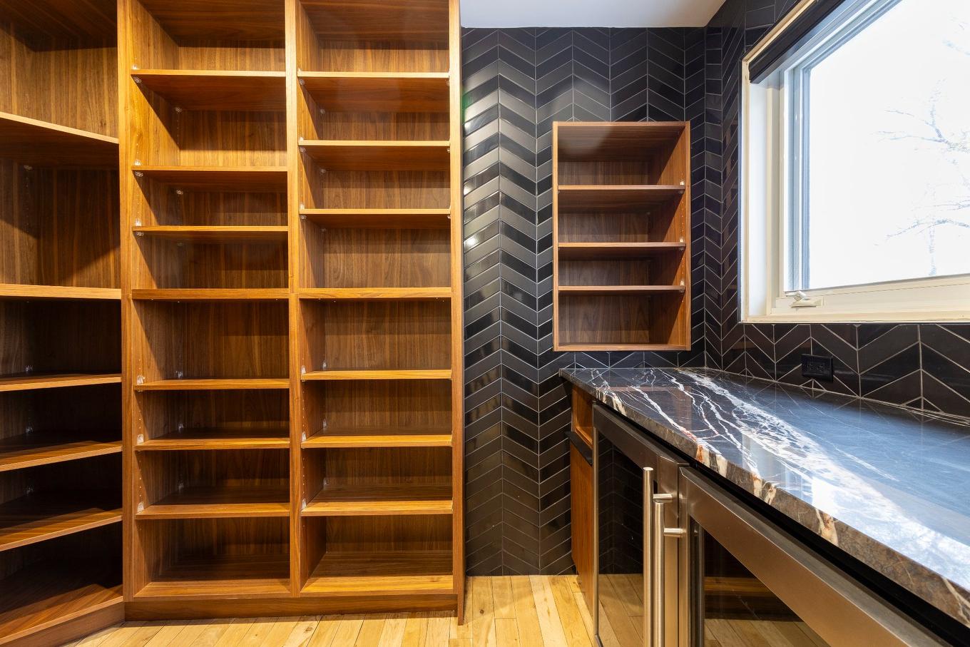 Autre - 3128 Rue Girouard, Laval (Fabreville), QC - Indoor With Storage