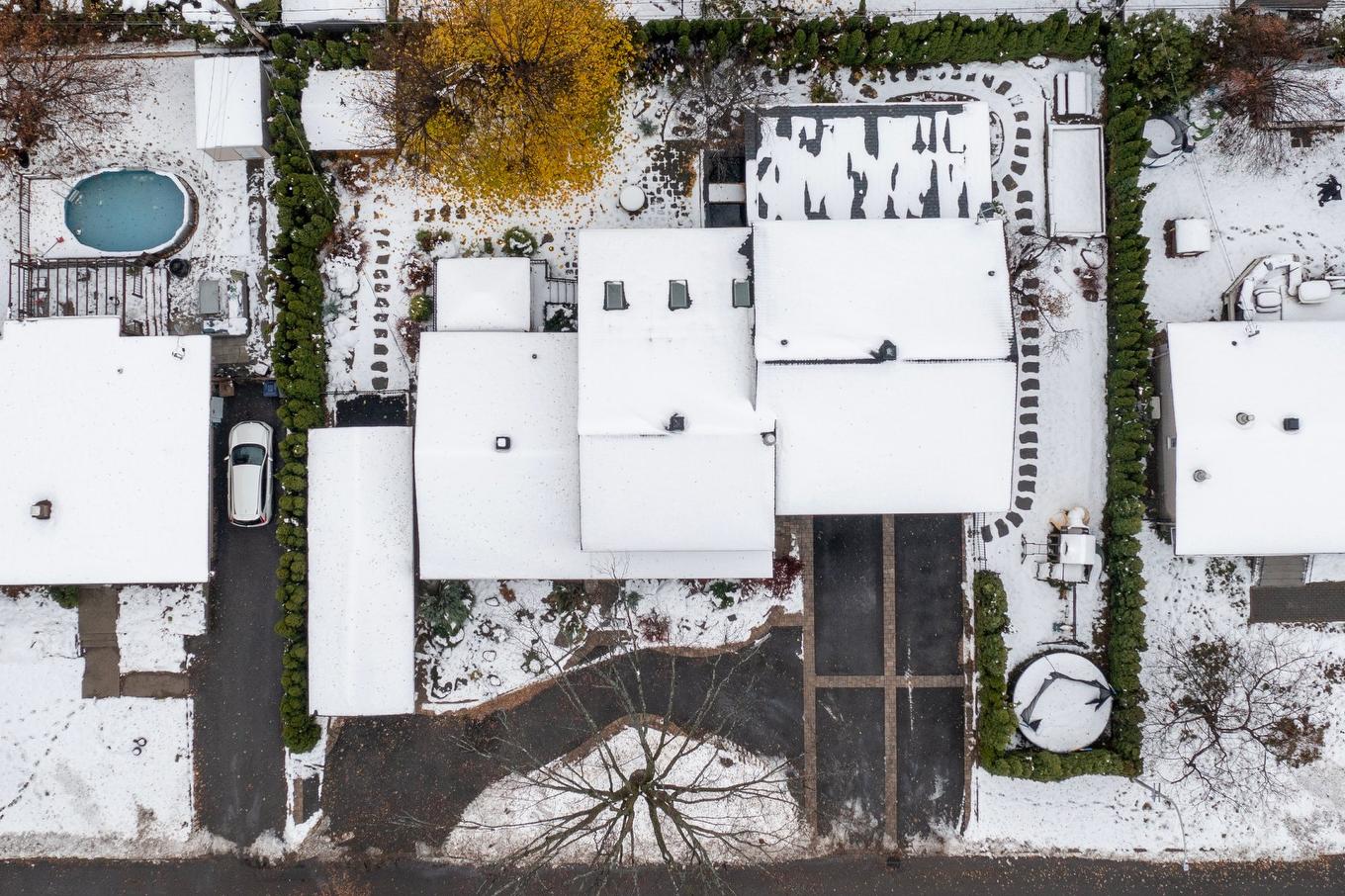 Photo aérienne - 3128 Rue Girouard, Laval (Fabreville), QC - Outdoor