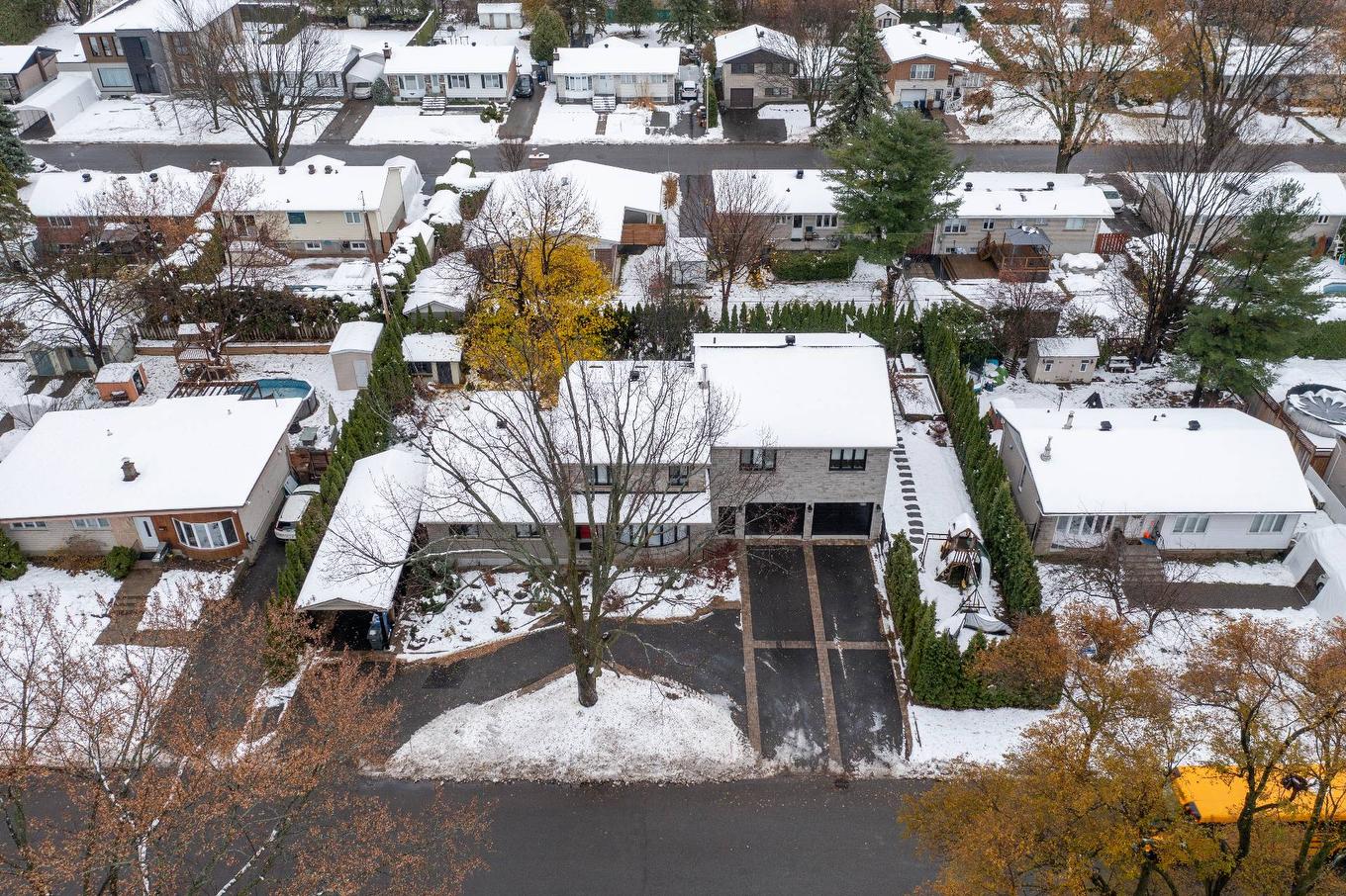 Photo aérienne - 3128 Rue Girouard, Laval (Fabreville), QC - Outdoor