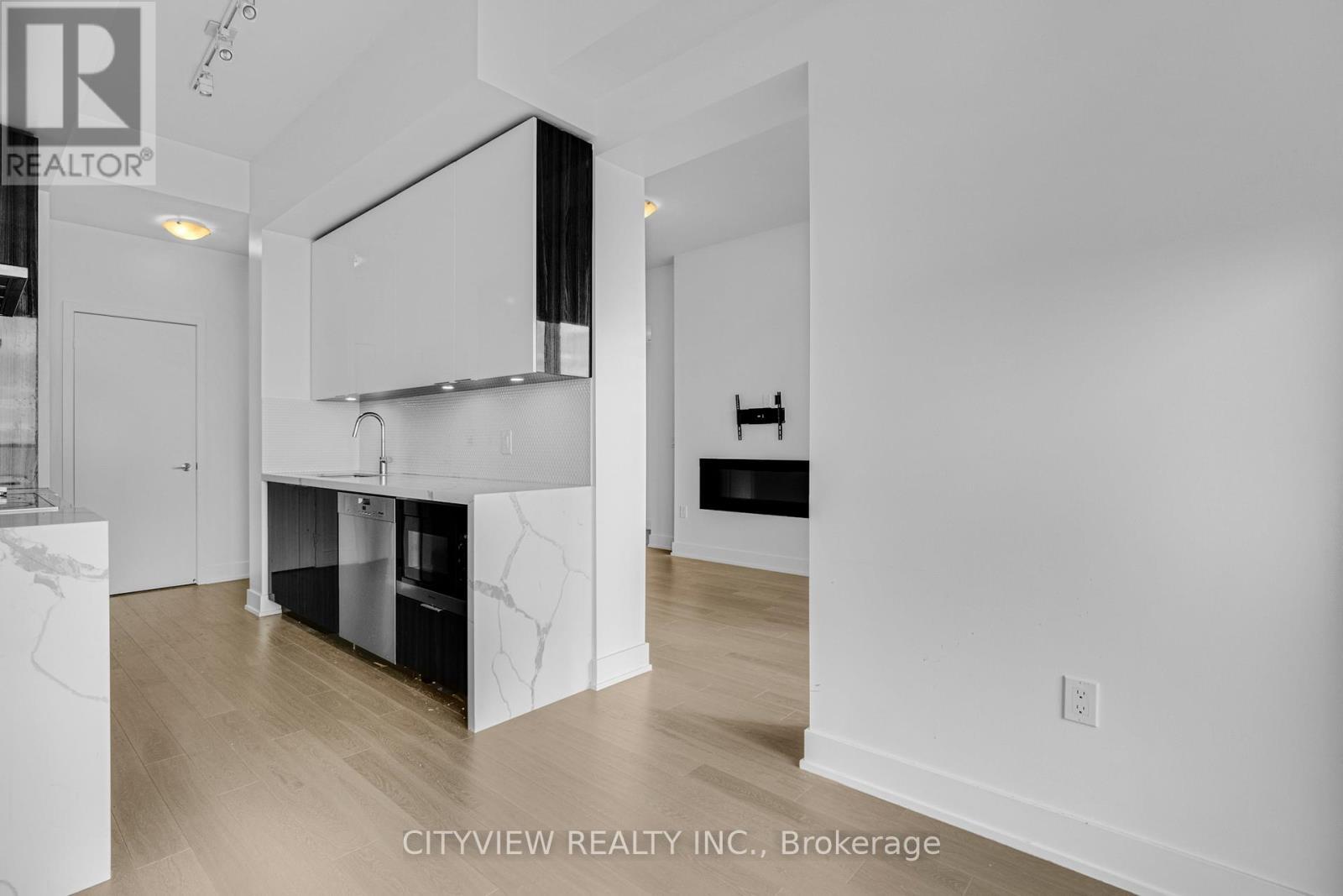 4510 - 20 Shore Breeze Drive, Toronto, ON - Indoor