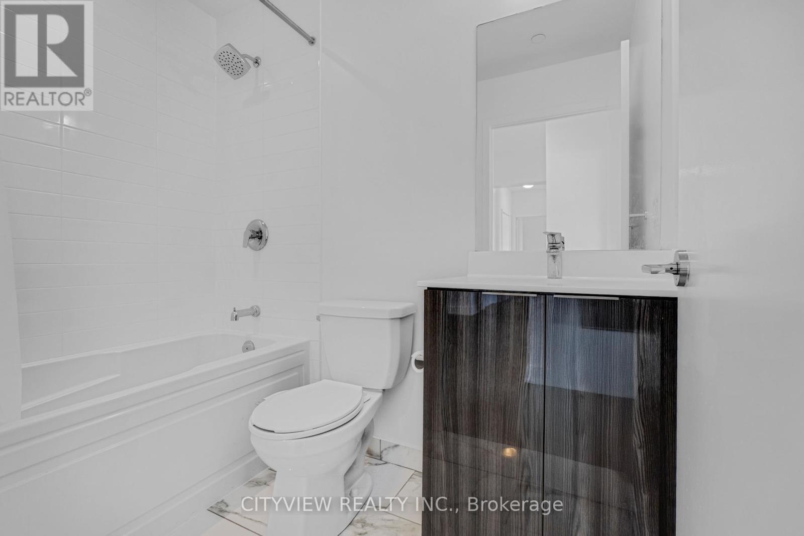 4510 - 20 Shore Breeze Drive, Toronto, ON - Indoor Photo Showing Bathroom
