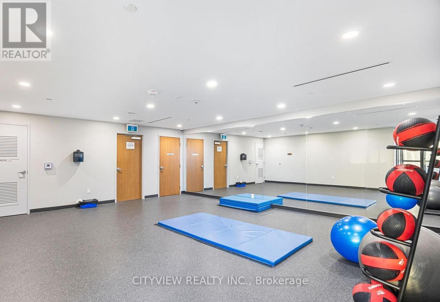 4510 - 20 Shore Breeze Drive, Toronto, ON - Indoor Photo Showing Other Room