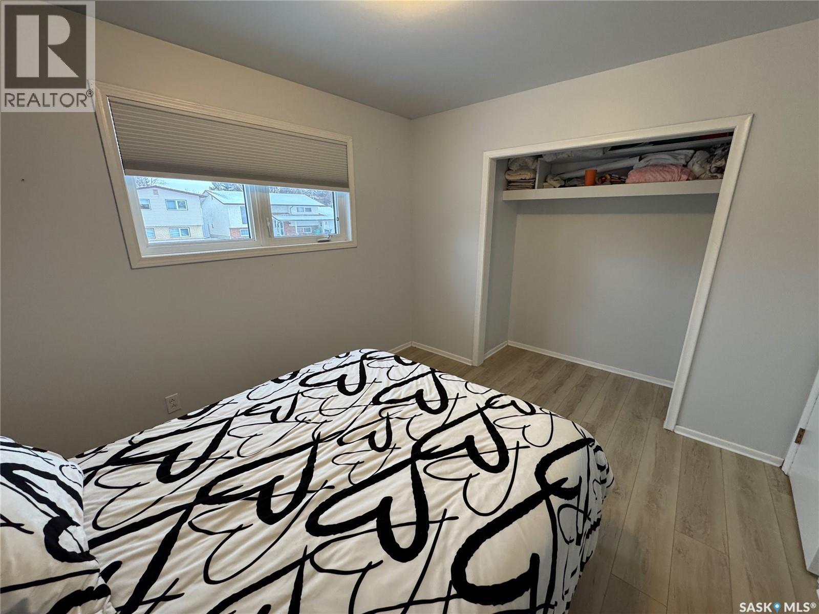501 7Th Avenue W, Biggar, SK - Indoor Photo Showing Bedroom
