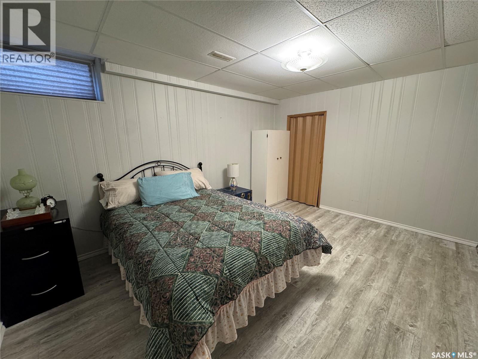 501 7Th Avenue W, Biggar, SK - Indoor Photo Showing Bedroom