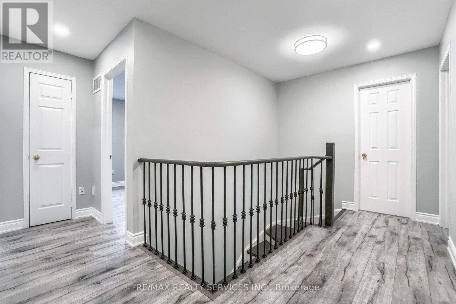 Upper - 15 Masters Green Crescent, Brampton, ON - Indoor Photo Showing Other Room