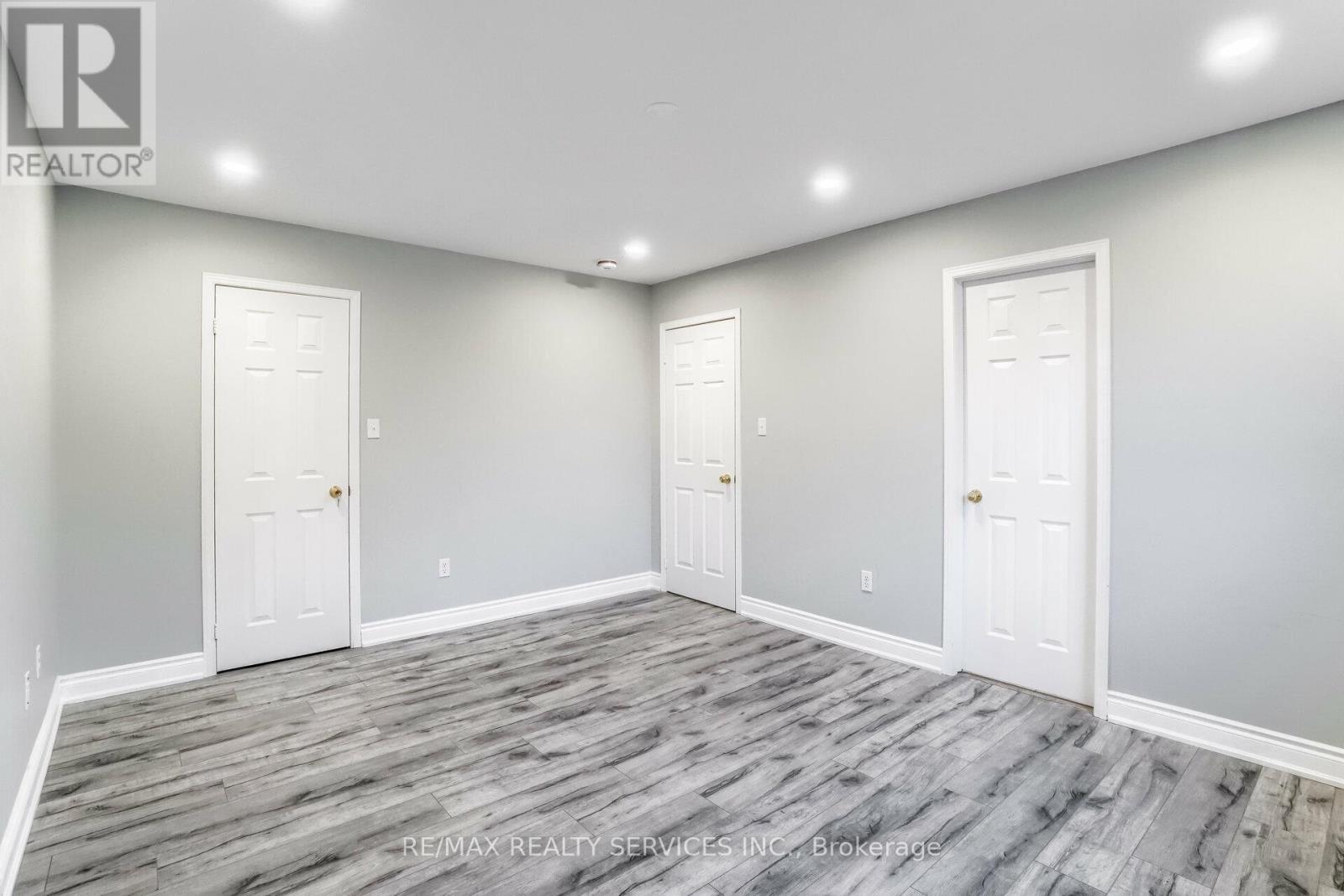 Upper - 15 Masters Green Crescent, Brampton, ON - Indoor Photo Showing Other Room