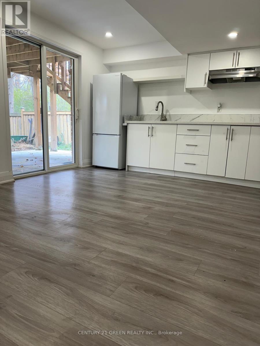 Lower - 1210 Fox Crescent, Milton, ON - Indoor Photo Showing Kitchen
