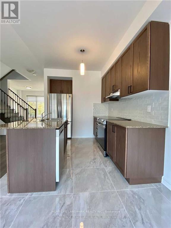 2485 Badger Crescent, Oakville, ON - Indoor Photo Showing Kitchen