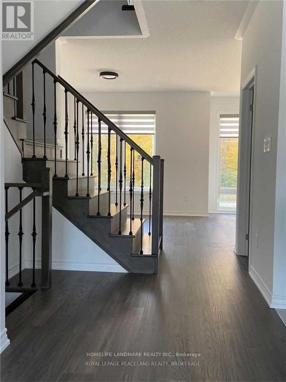 2485 Badger Crescent, Oakville, ON - Indoor Photo Showing Other Room