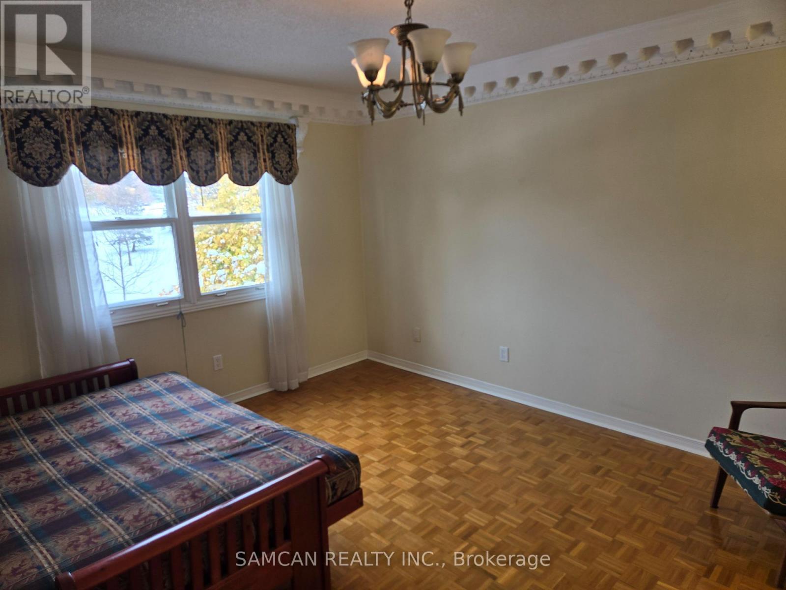 2 - 2470 Wynten Way, Oakville, ON - Indoor Photo Showing Bedroom
