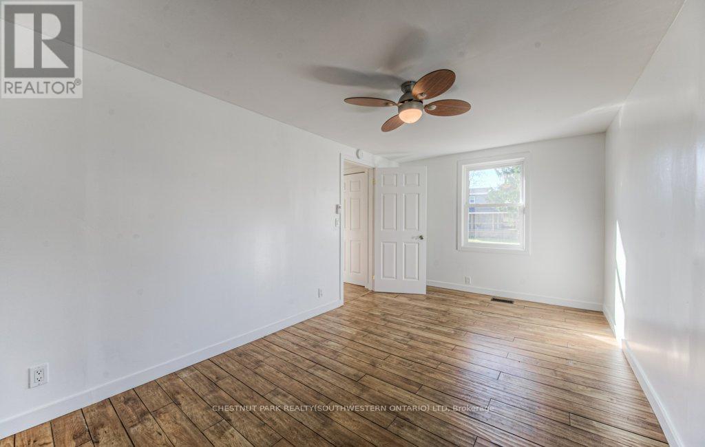 6998 St. Patrick Street, West Perth, ON - Indoor Photo Showing Other Room