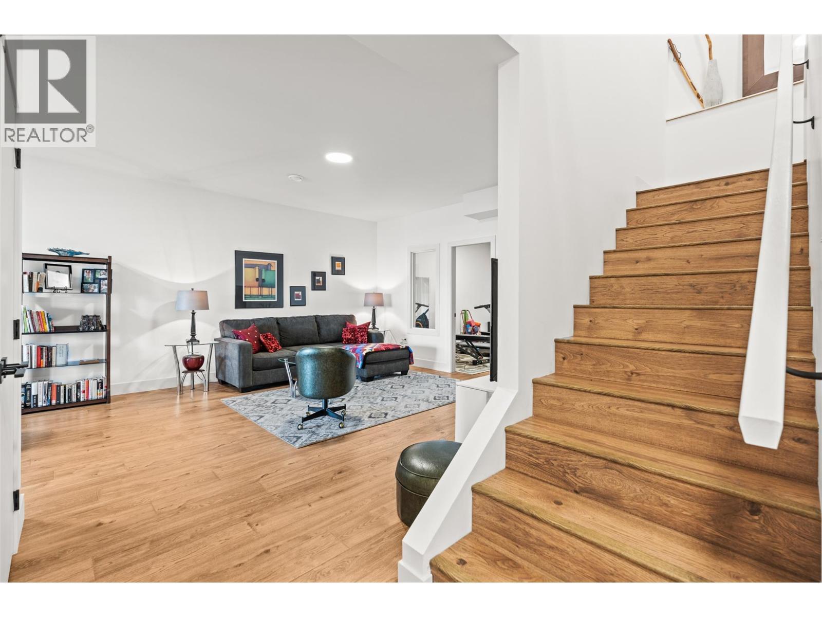 1000 Mt. Robson Place Unit# 37, Vernon, BC - Indoor