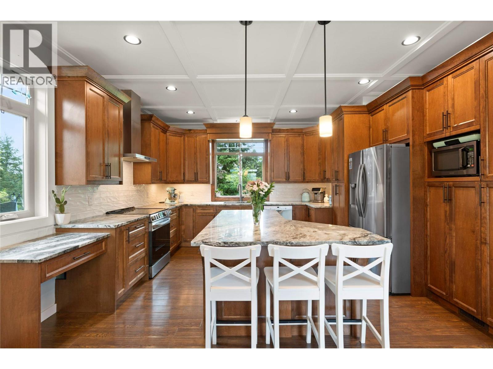 4322 Sharp Road, Spallumcheen, BC - Indoor