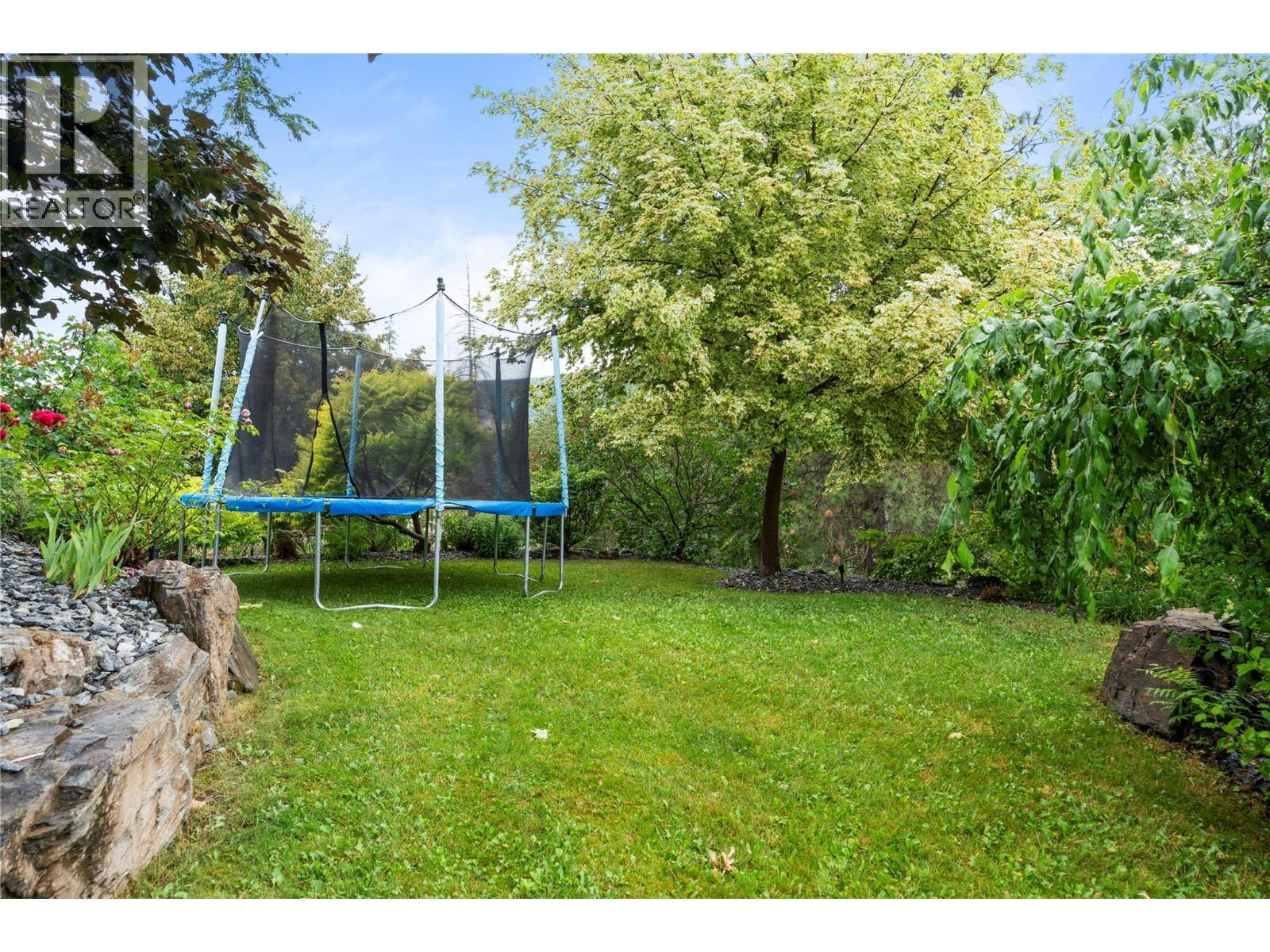 4322 Sharp Road, Spallumcheen, BC - Outdoor